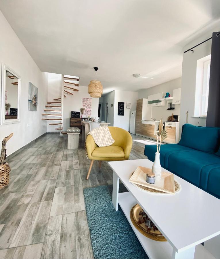 Apartment Valentina Klenovica Esterno foto