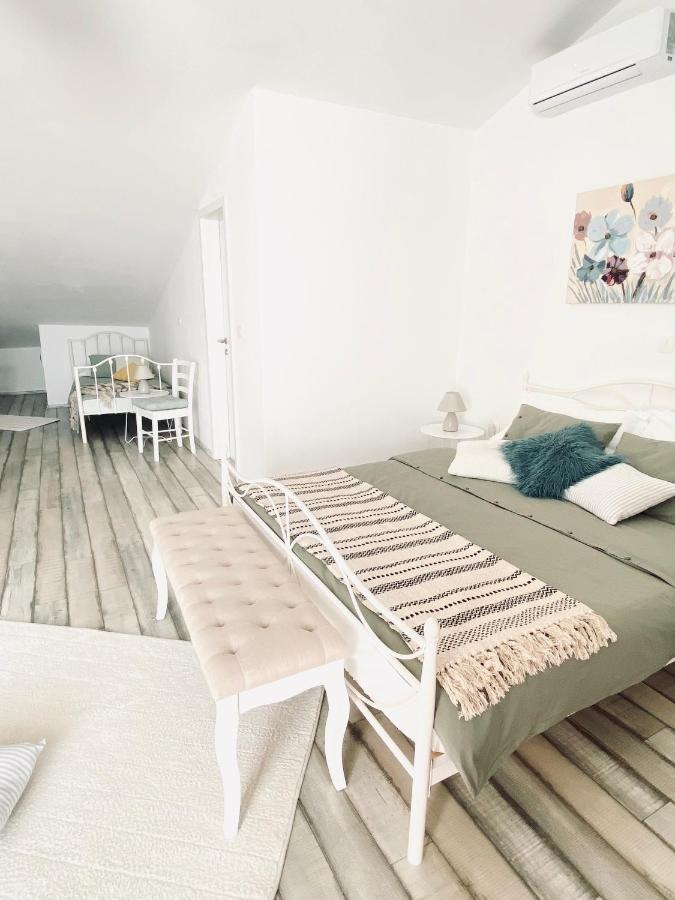 Apartment Valentina Klenovica Esterno foto